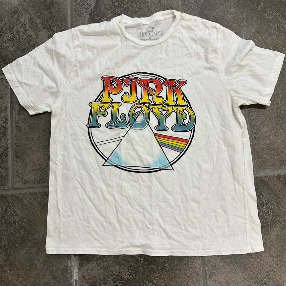 Pink Floyd Graphic Tee